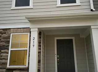 219 Nahunta Dr, Apex, NC 27539
