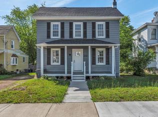 212 Broad St, Elmer, NJ 08318