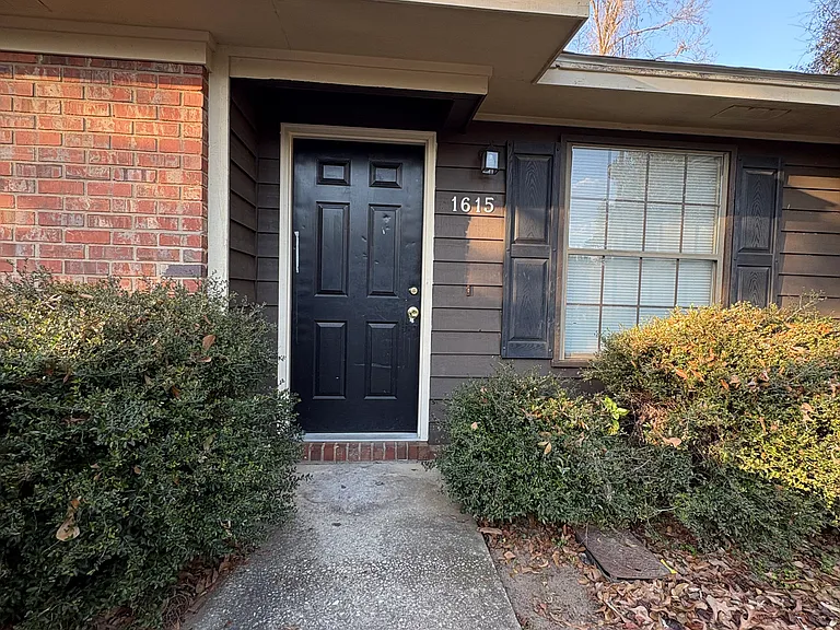 1615 Pine St #1613 — Photo 1