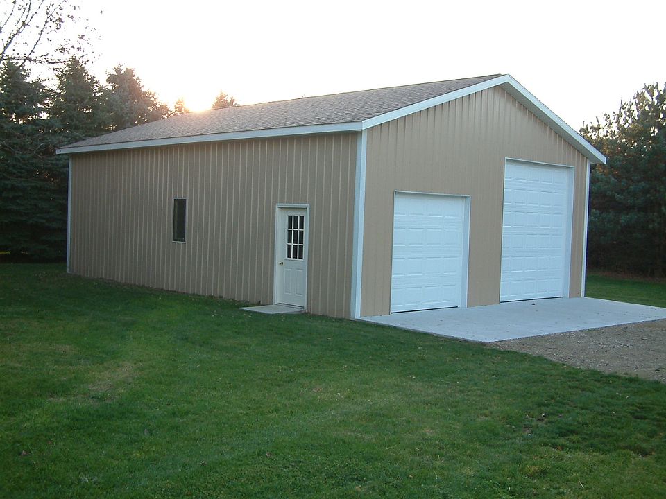 2nd image of 2040 64th St SW