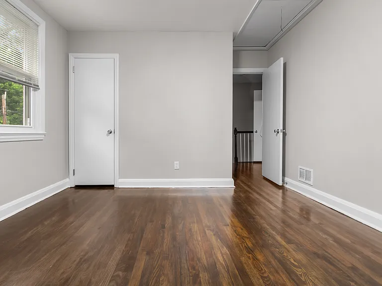 38 Briarwood Rd — Photo 13