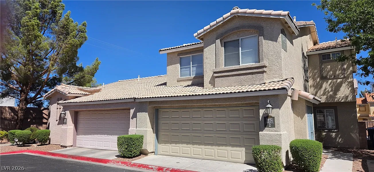 4 bed, 2.5 bath, 1624 sqft, $1,850 — Photo 1