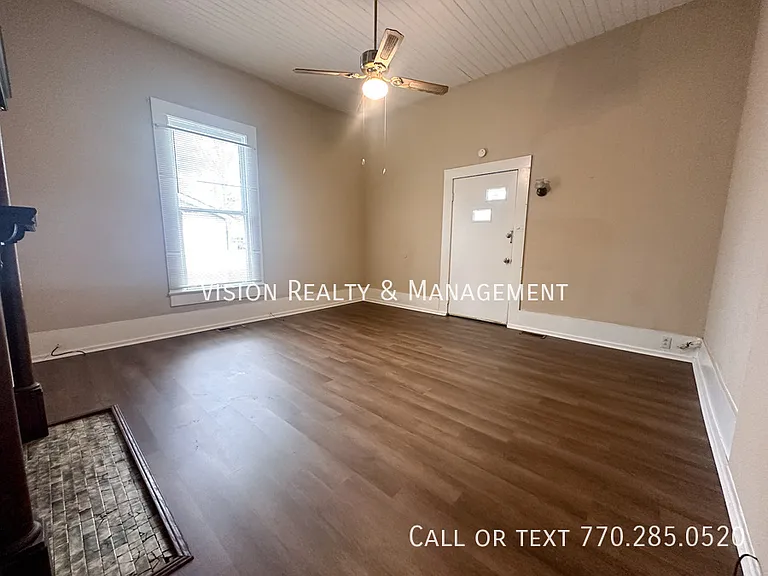 112B Peachtree St — Photo 4