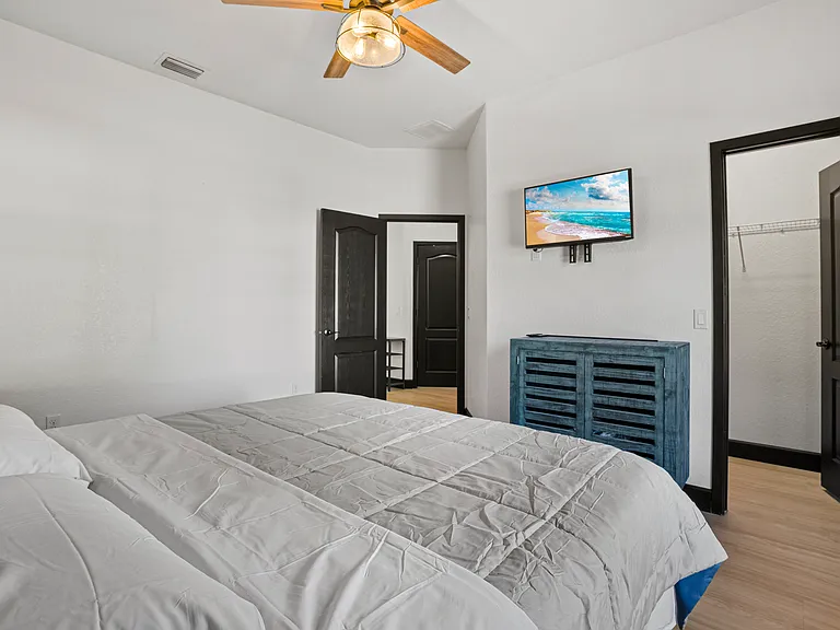 1185 S Shade Ave — Photo 15