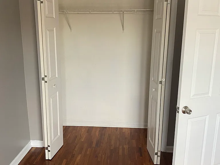1201 Laurel Ave #305 — Photo 14