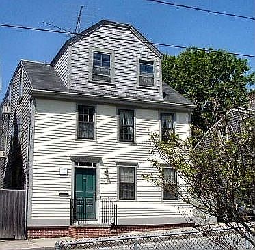 Exterior Private Entrance