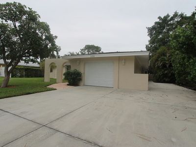 2456 Clipper Way, Naples, FL, 34104