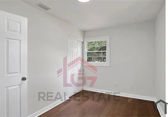 6100 Lorma Rd — Photo 17