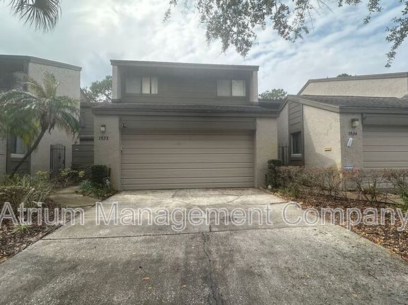 1532 N Carolwood Blvd