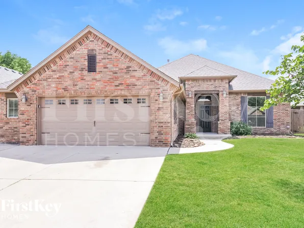 17205 Serrano Dr, Oklahoma City, OK 73170