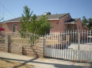 156 E South St, Rialto, CA 92376