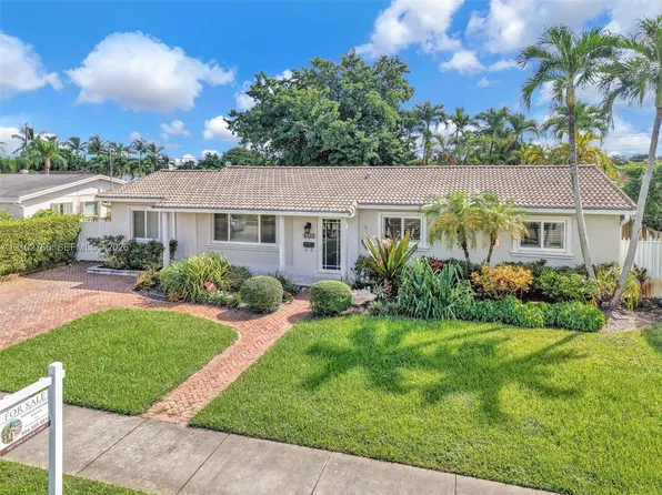 5845 SW 94th Pl, Miami, FL 33173
