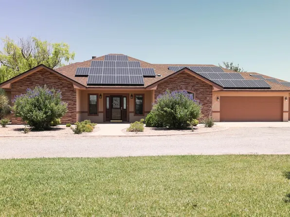 17 Townsend Trl, Roswell, NM 88201