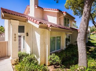 980 Quarterhorse Ln, Oak Park, CA 91377