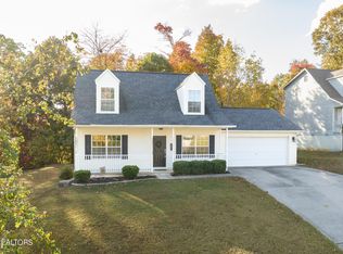 1012 Sugar Creek Ln, Knoxville, TN 37920