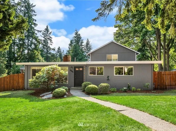 9005 171st Ave NE, Redmond, WA 98052