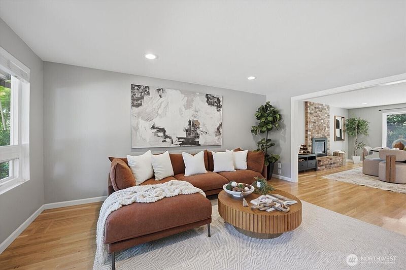 5th image of 6220 145th Avenue NE