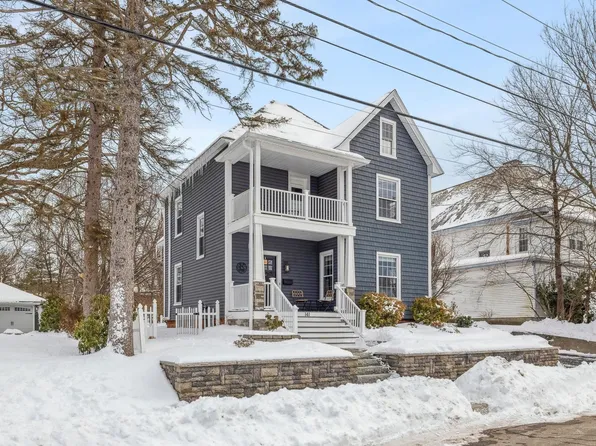 141 Russell Street, Manchester, NH 03104