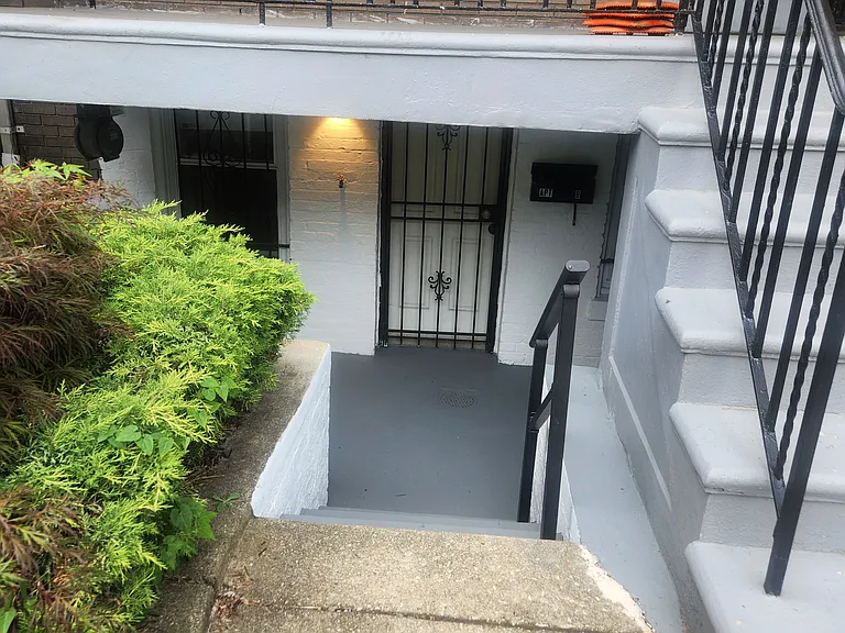 3530 10th St NW #B — Photo 3