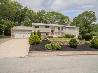 15 White Rock Rd, Coventry, RI 02816