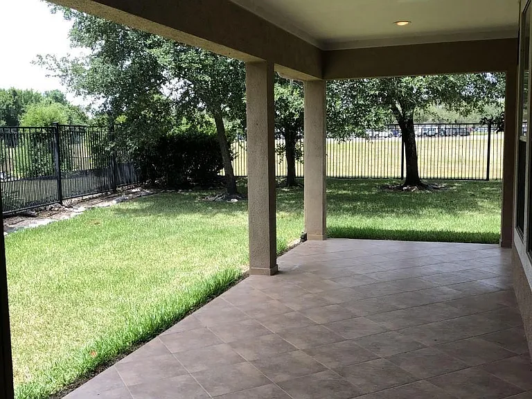 8311 Cabrillo Landing Ct — Photo 23
