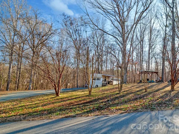 4125 Glenola Dr, Waxhaw, NC 28173