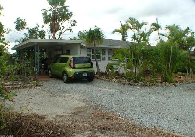 1st image of 9011 Cypress Lake Dr