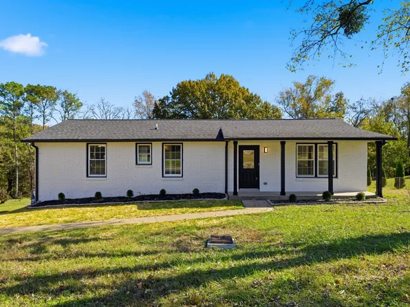 4848 Concord Dr, Hermitage, TN 37076