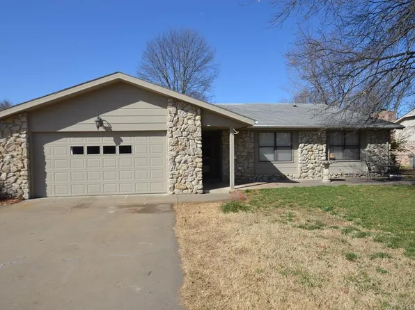 613 Moore Ln, Dewey, OK 74029