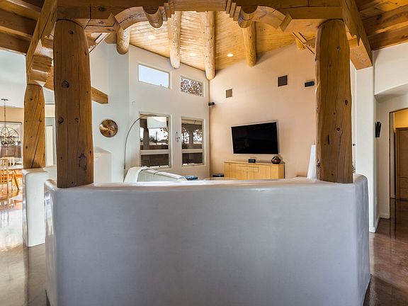 4th image of 2201 Rozinante Ct NW