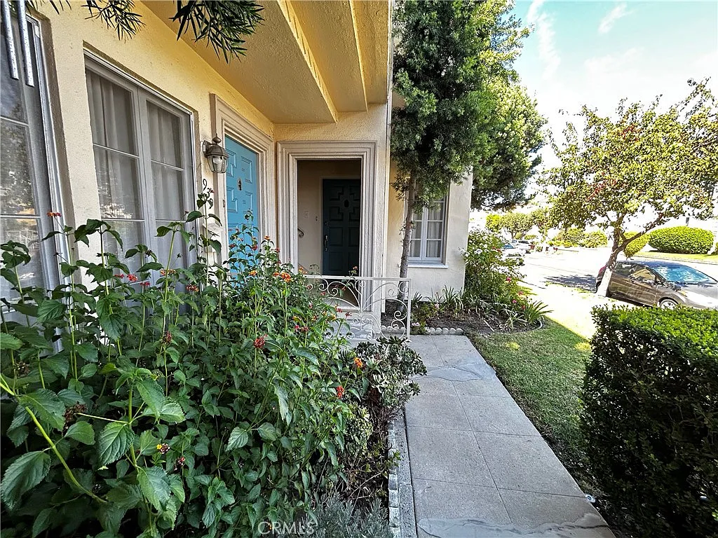 1 bed, 750 sqft, $2,950 — Photo 4