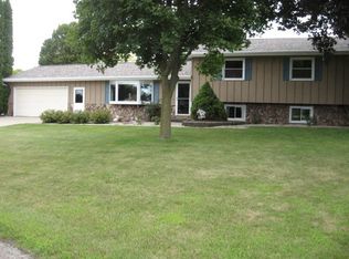 1033 Georgetown Ter, Beaver Dam, WI 53916