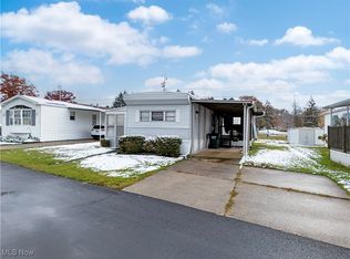 18592 Edwards Rd #3, Doylestown, OH 44230