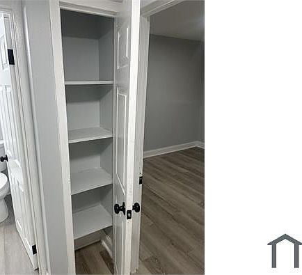 4th image of 925 E 81st St #1