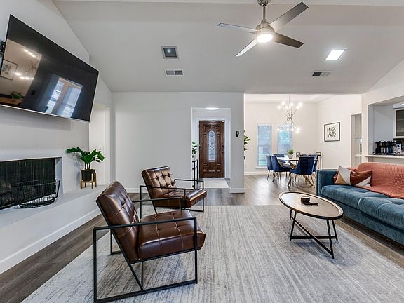 4th image of 2901 Regal Rd