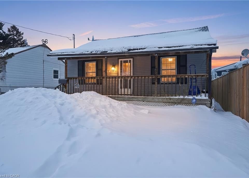 1st image of 4 Hilda St