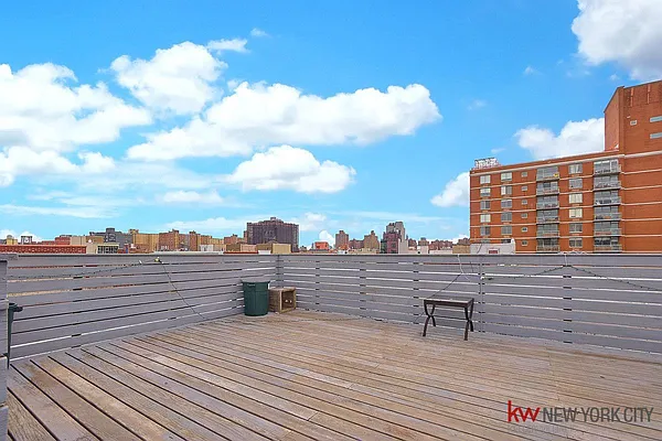 Rented by Keller Williams NYC | media 22
