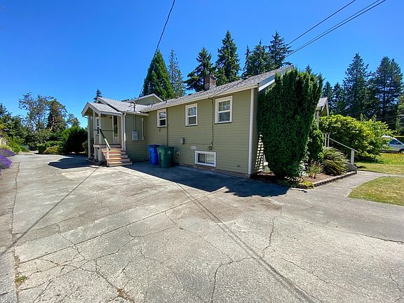 2nd image of 19532 Fremont Ave N