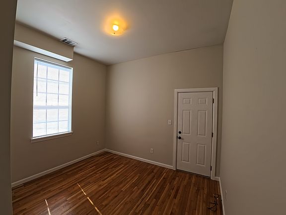 4th image of 2500 Soniat St #2500
