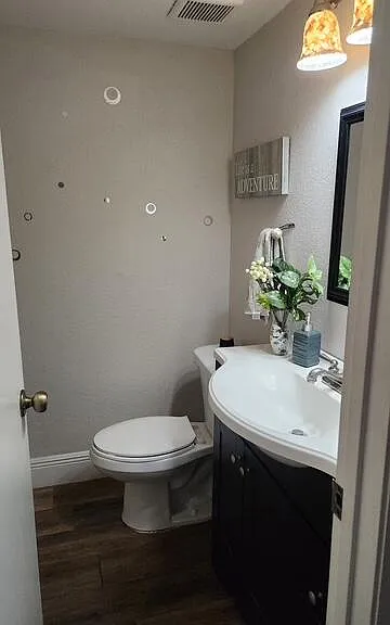 5240 SW 121st Ave — Photo 2
