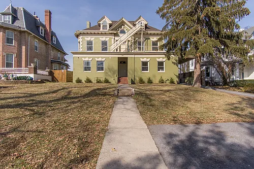 Potomac Place Photo 1