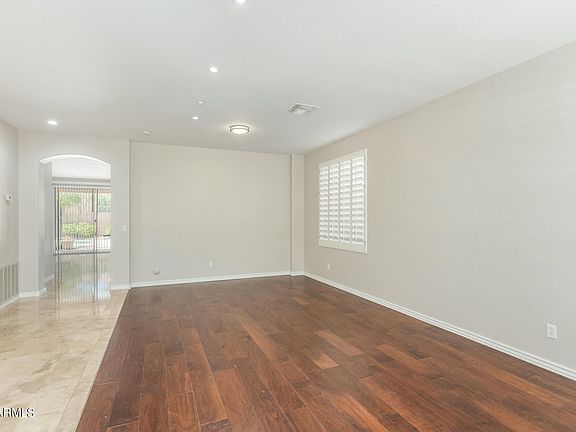 3rd image of 10382 E Acoma Dr