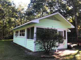 624 Plum St, Ocean Springs, MS 39564