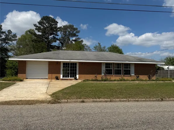 212 George Wallace Dr, Enterprise, AL 36330