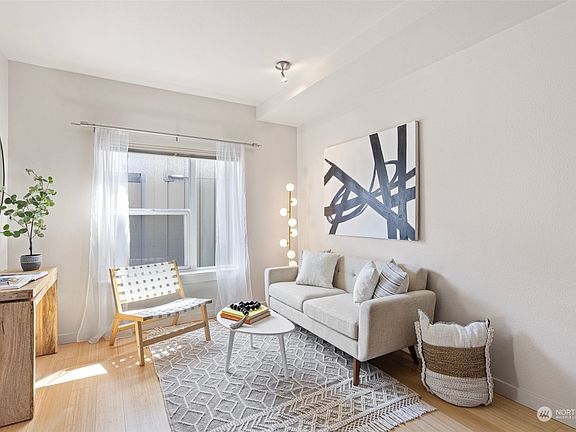 5th image of 1026 NE 65th Street #304A