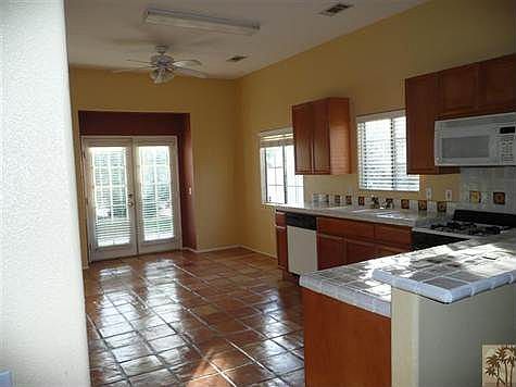 5th image of 53495 Avenida Diaz