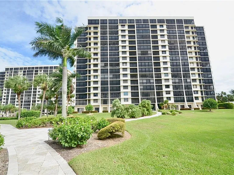 10851 Gulf Shore Dr #303 — Photo 1