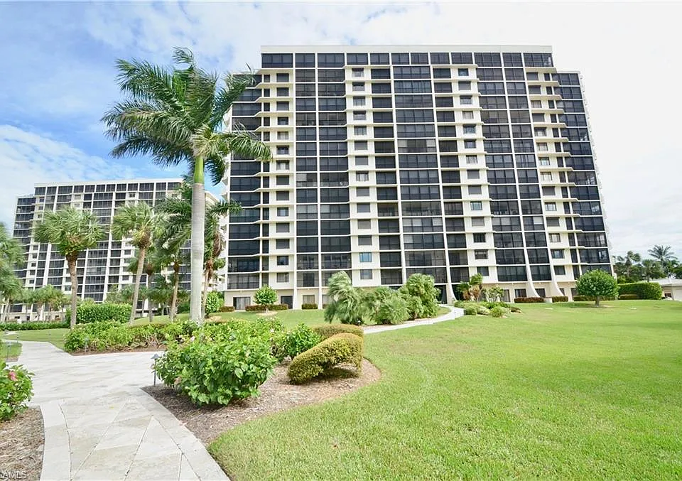 10851 Gulf Shore Dr #303