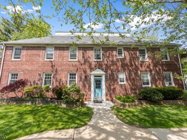495 Main St APT E1