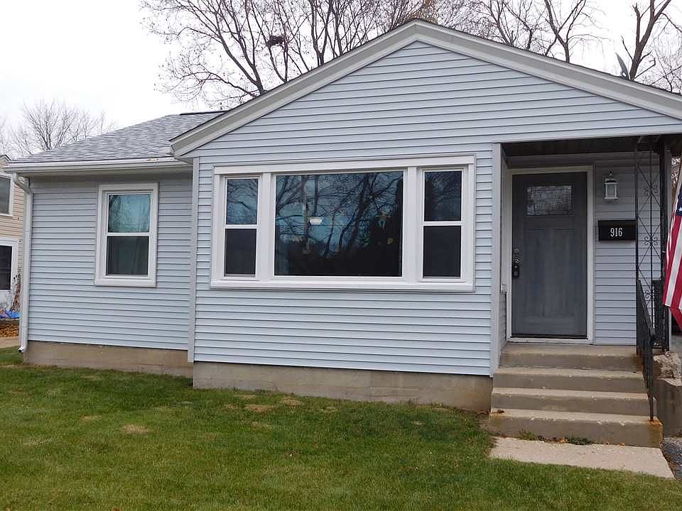 1st image of 916 Peter Ave